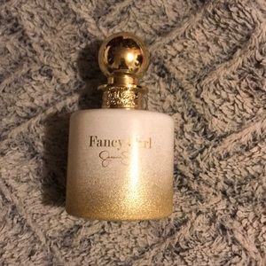 Fancy girl perfume